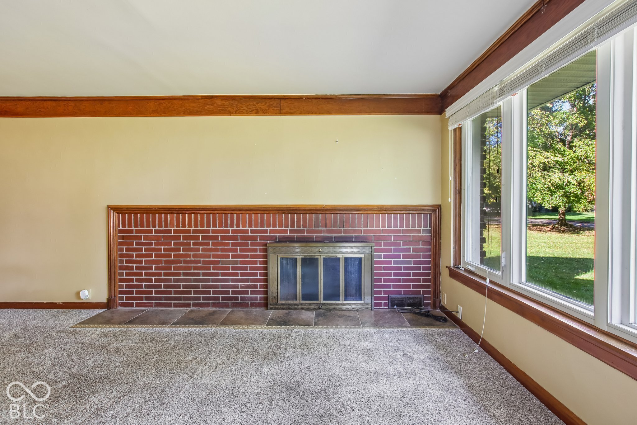 1739 E Loretta Drive, Indianapolis, IN, 46227 photo 5 of 35