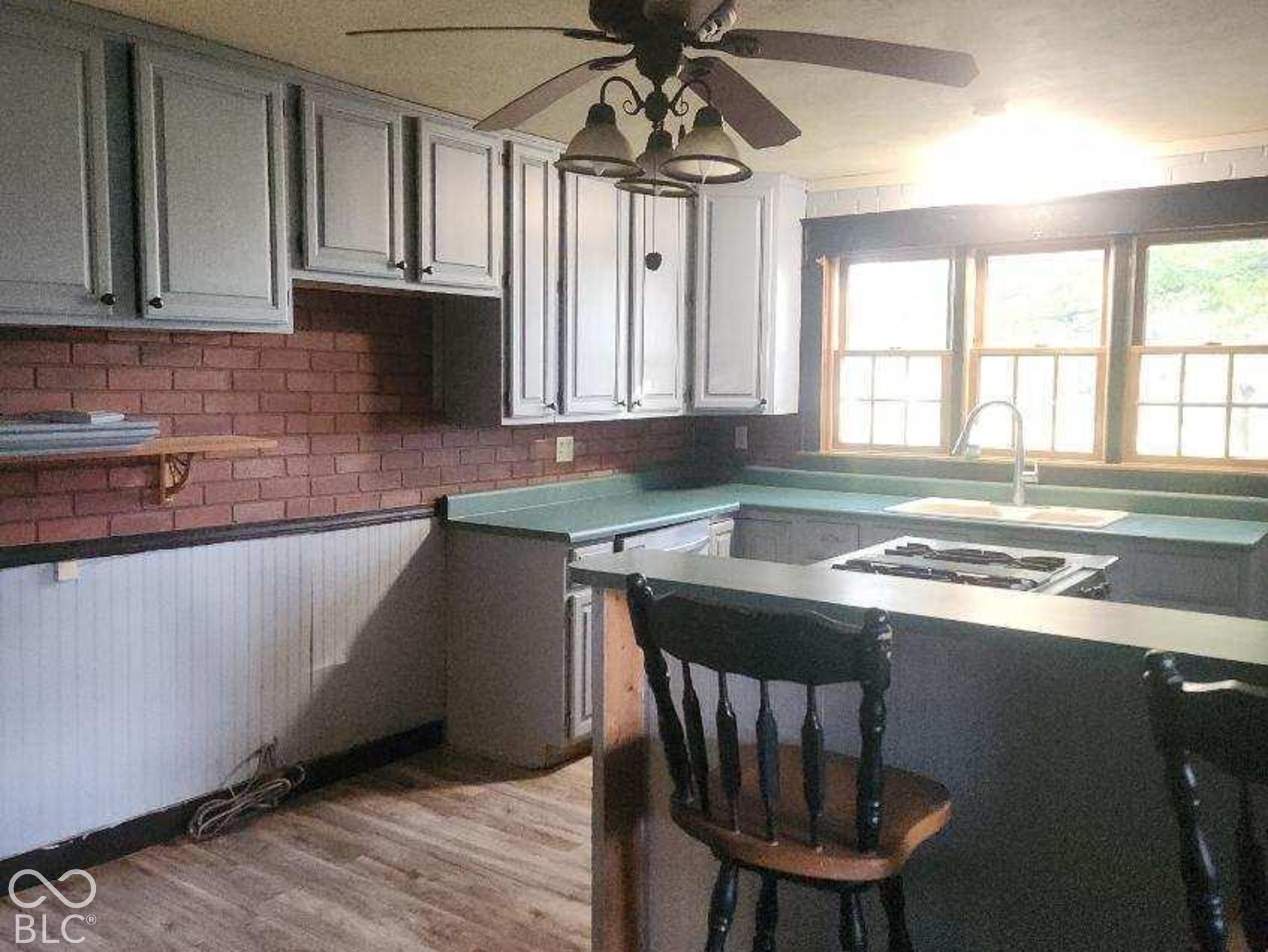 4234 S 800 W, Swayzee, IN, 46986 photo 5 of 10