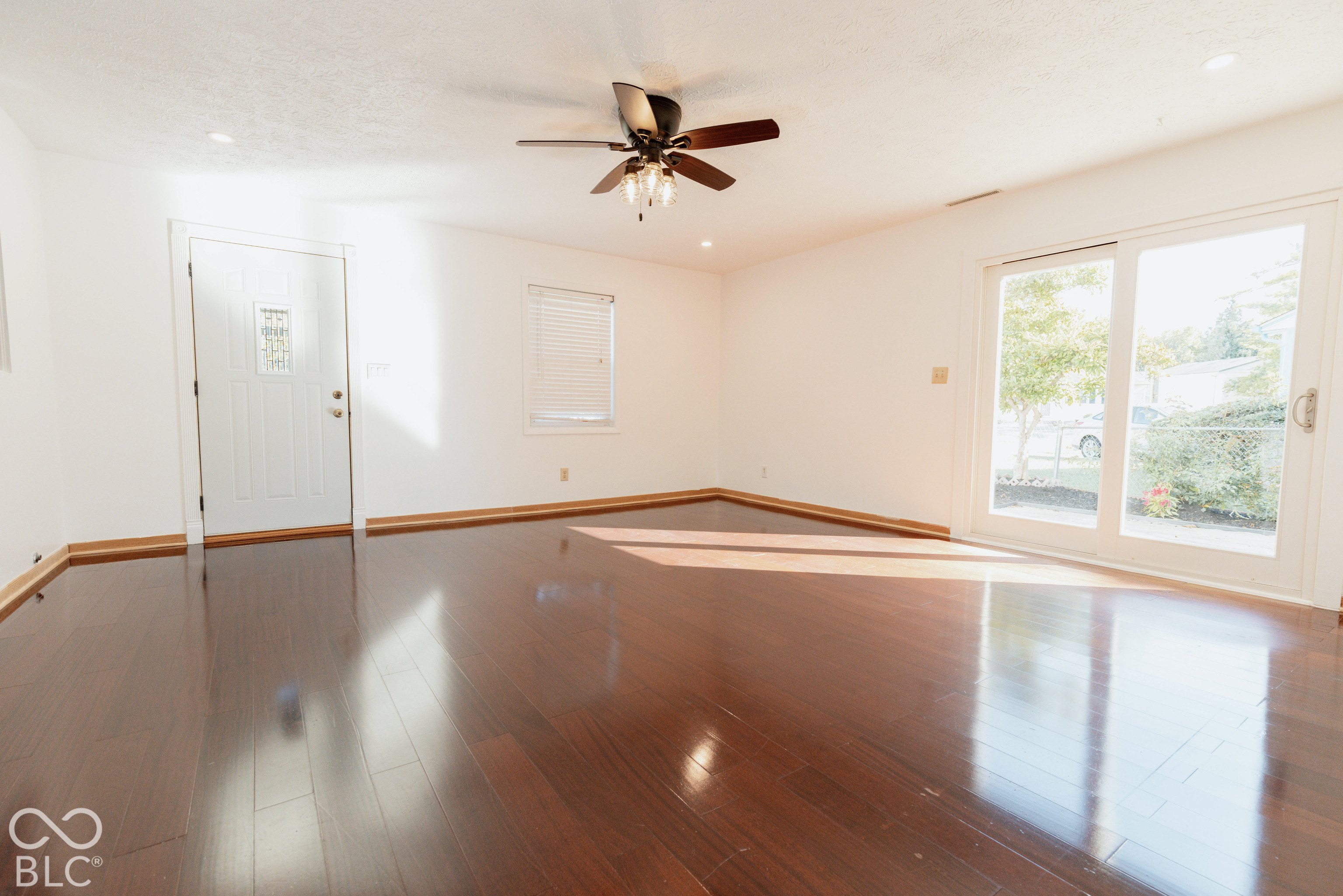 3722 Remington Drive, Indianapolis, IN, 46227 photo 5 of 18