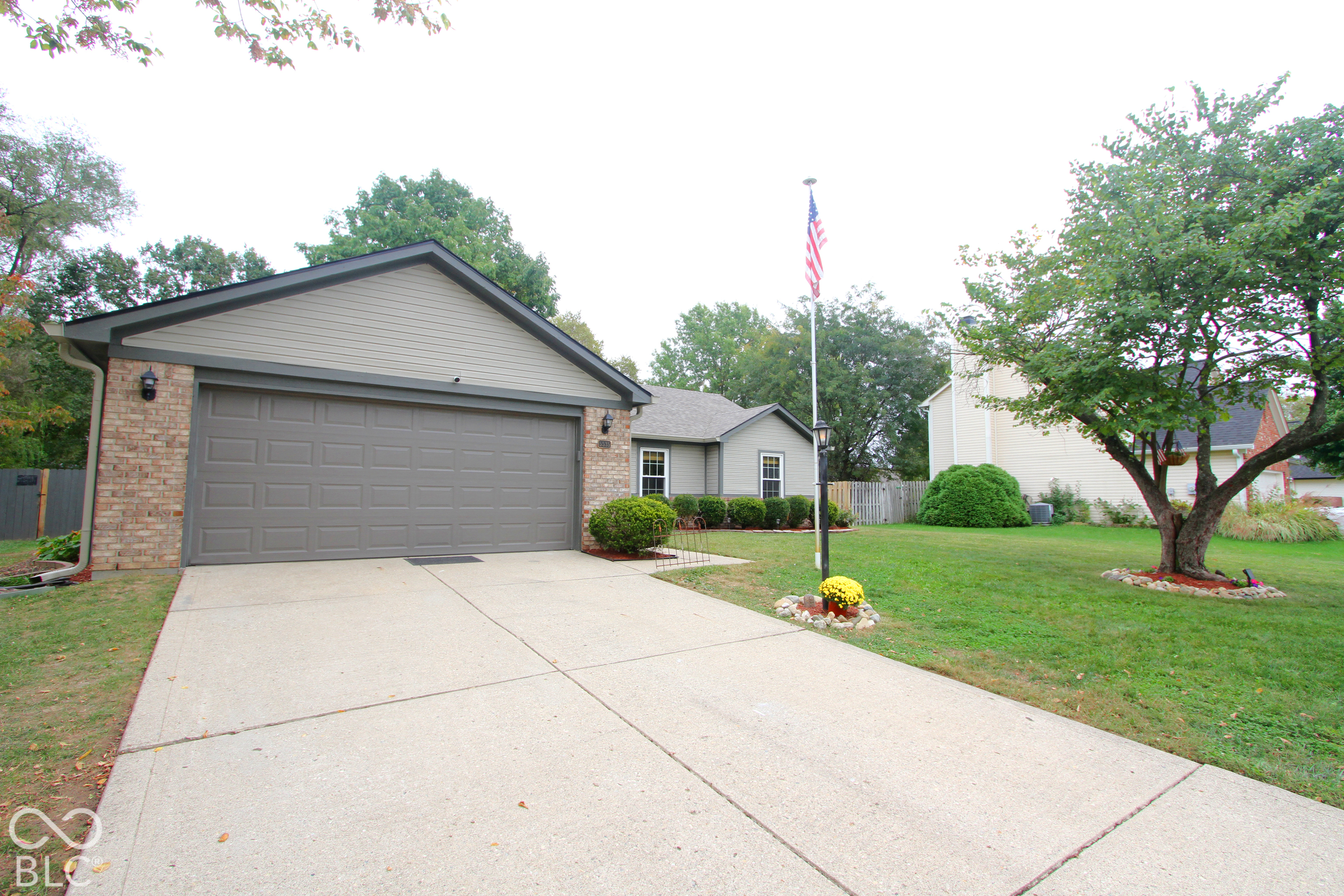 5535 Oakcrest, Indianapolis, IN, 46237 photo 5 of 48