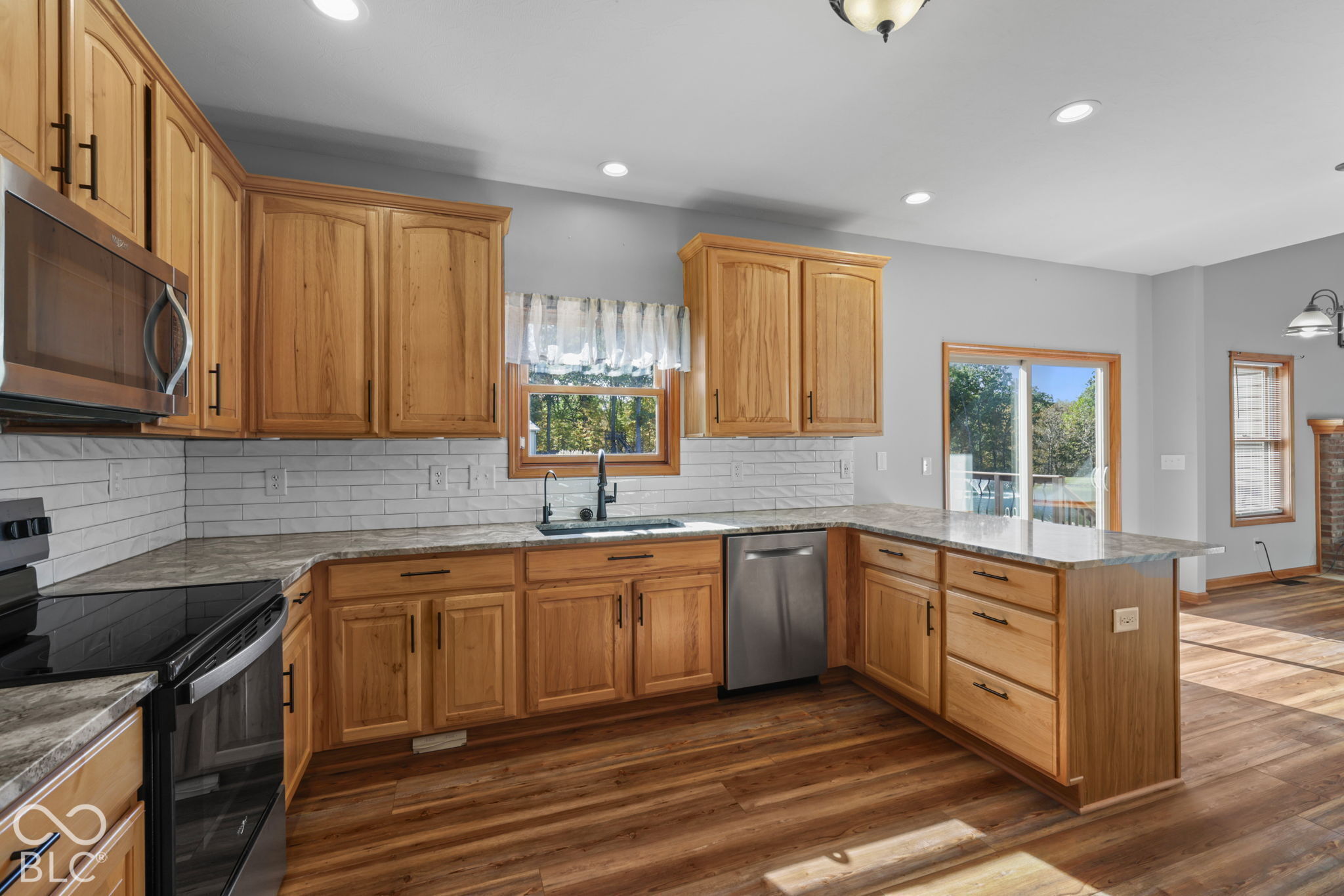 4983 W 100 N, Bargersville, IN, 46106 photo 5 of 48