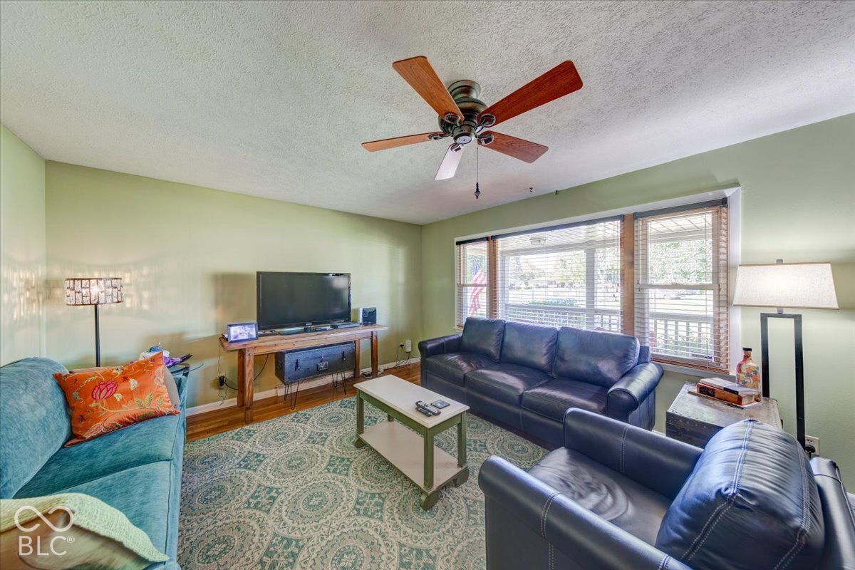 5355 S Capitol Avenue, Indianapolis, IN, 46217 photo 5 of 29