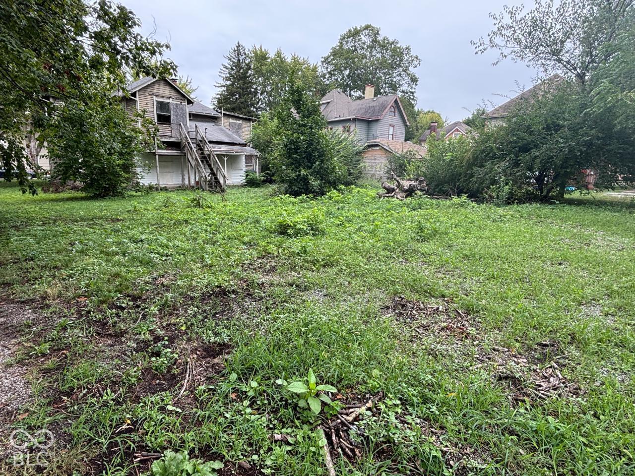 409 W 10th Street, Anderson, IN, 46016 photo 5 of 47