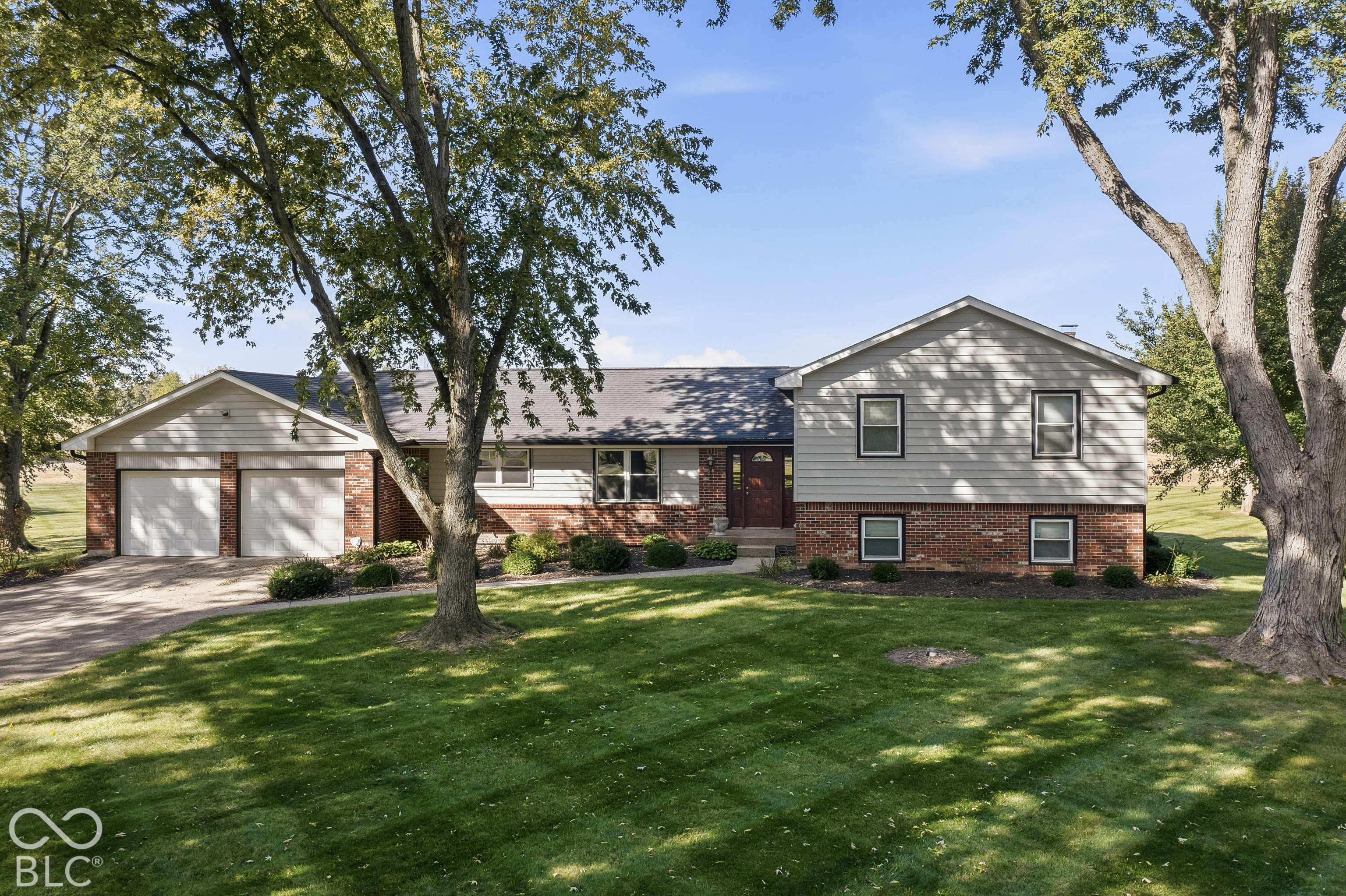 916 N 350 W, Greenfield, IN, 46140 photo 5 of 79