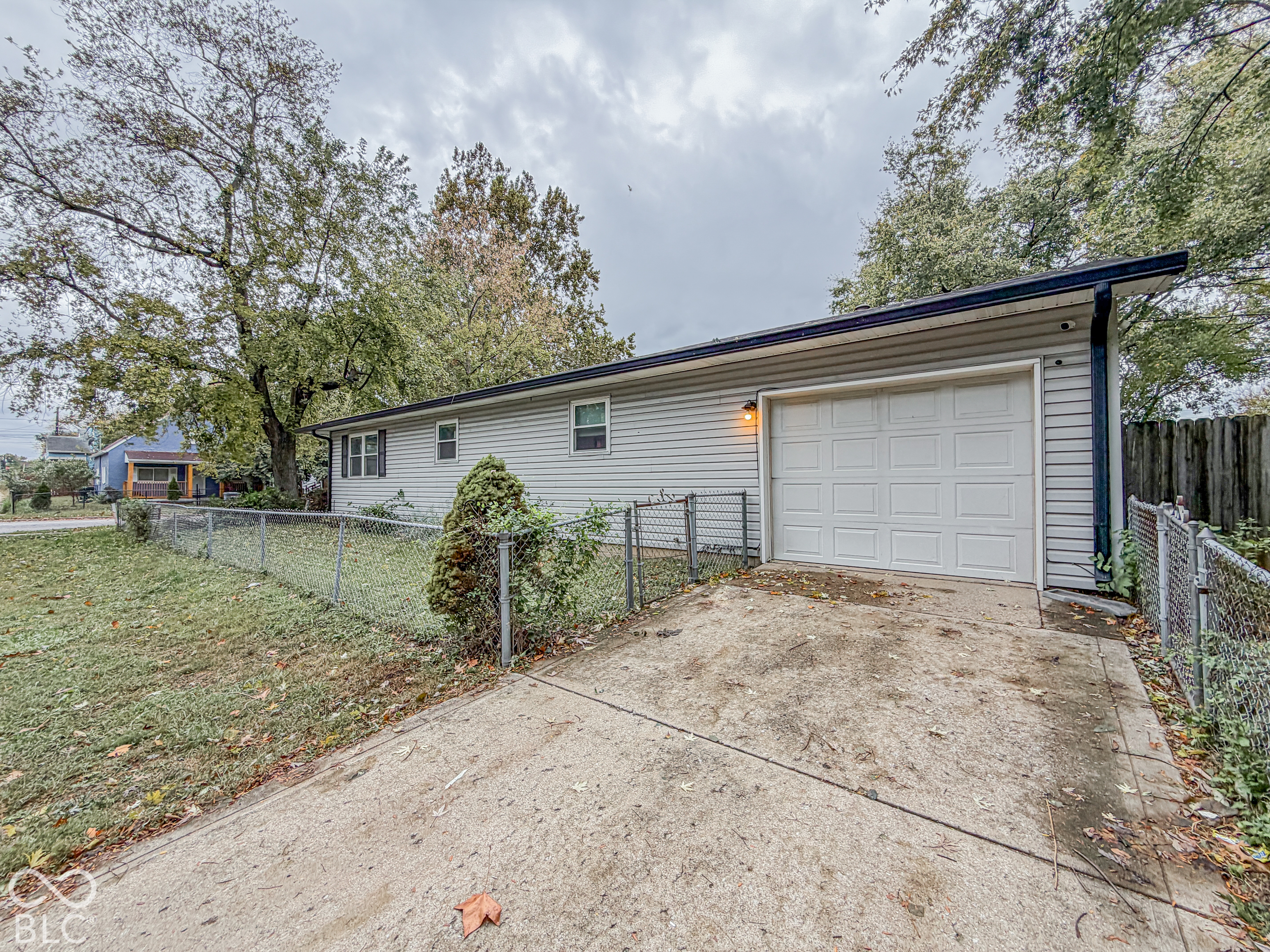 1101 N Belmont Avenue, Indianapolis, IN, 46222 photo 5 of 31