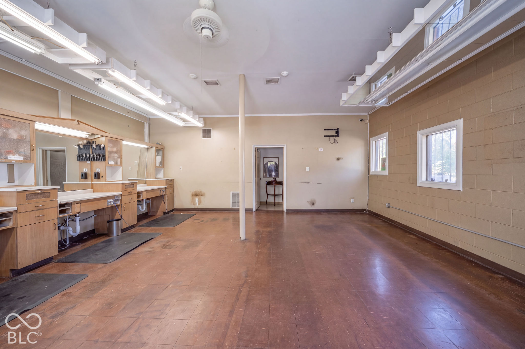 3040 N Sherman Drive, Indianapolis, IN, 46218 photo 5 of 40
