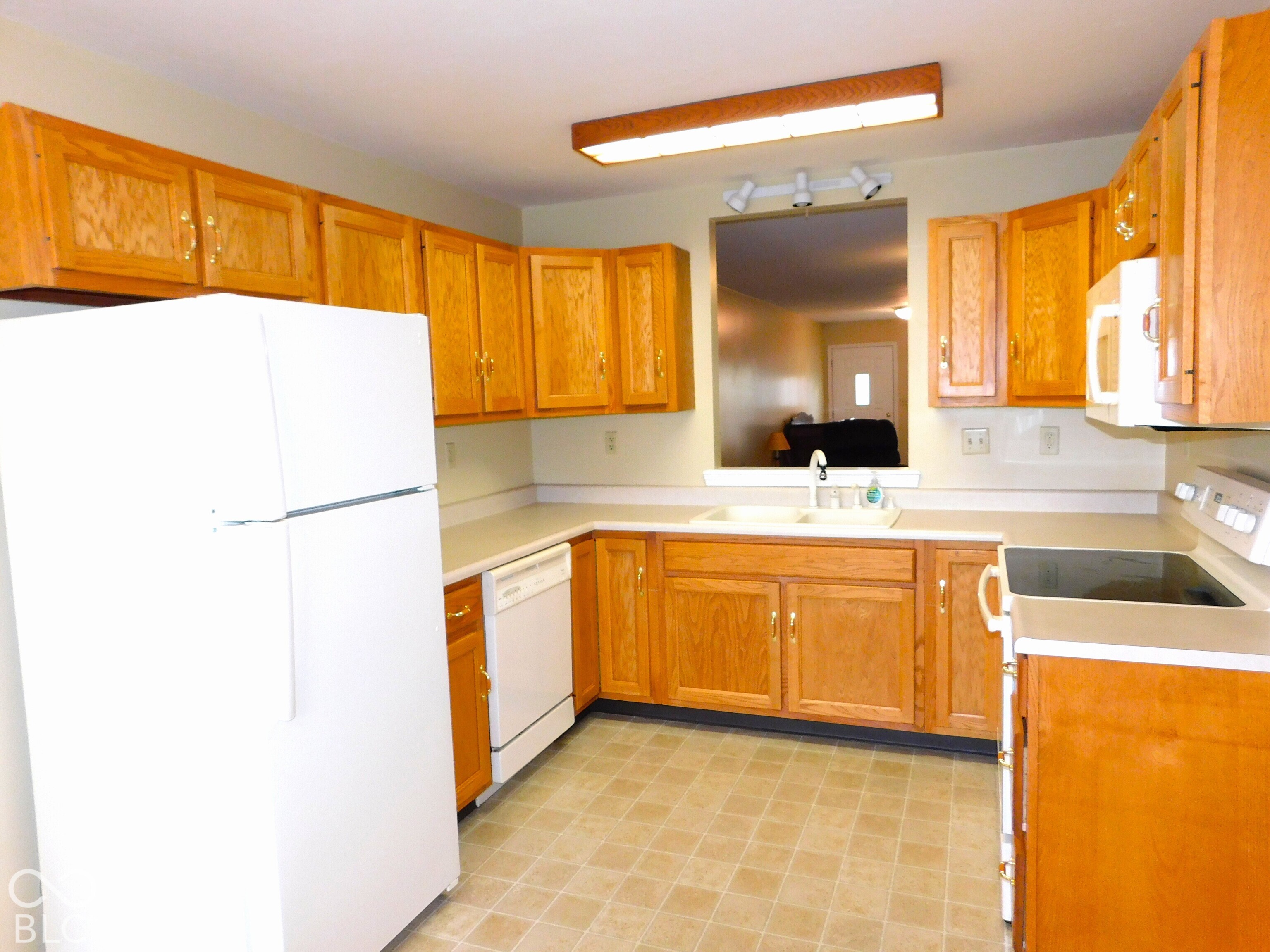 1029 E Crown Pointe Boulevard, Greensburg, IN, 47240 photo 5 of 18