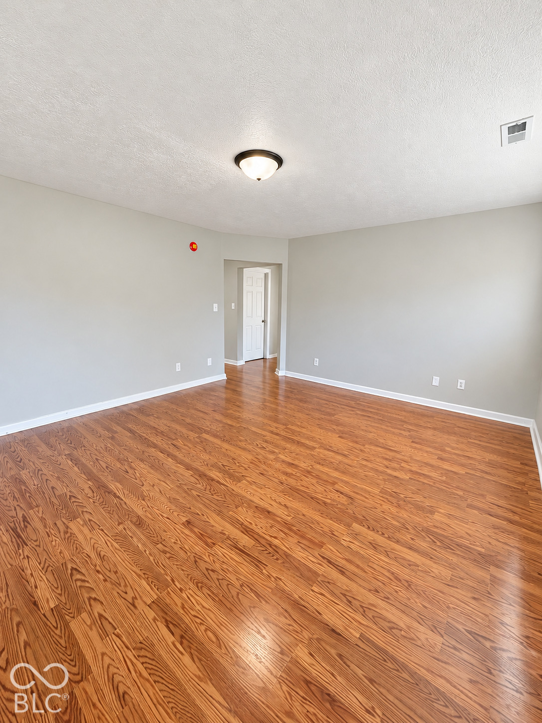 6792 E County Road 100 S, Avon, IN, 46123 photo 5 of 25