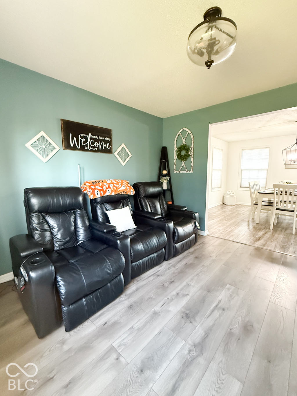 955 Cambridge Lane, Edinburgh, IN, 46124 photo 5 of 25
