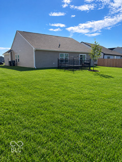 352 Catamount Lane, Indianapolis, IN, 46229 photo 5 of 40