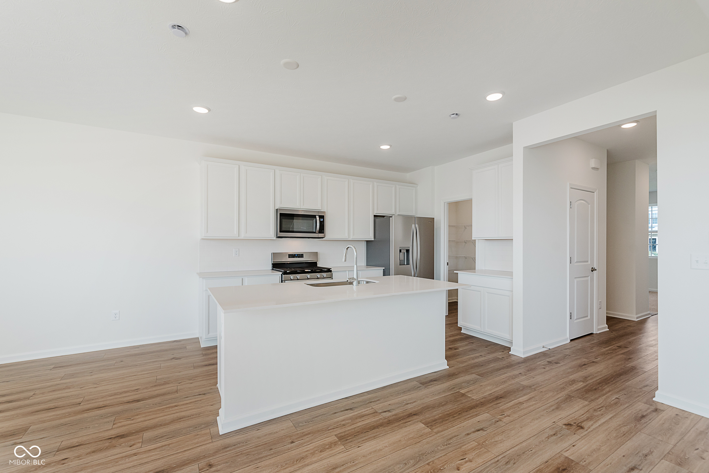 3685 Gordon Drive, Whitestown, IN, 46075 photo 5 of 29