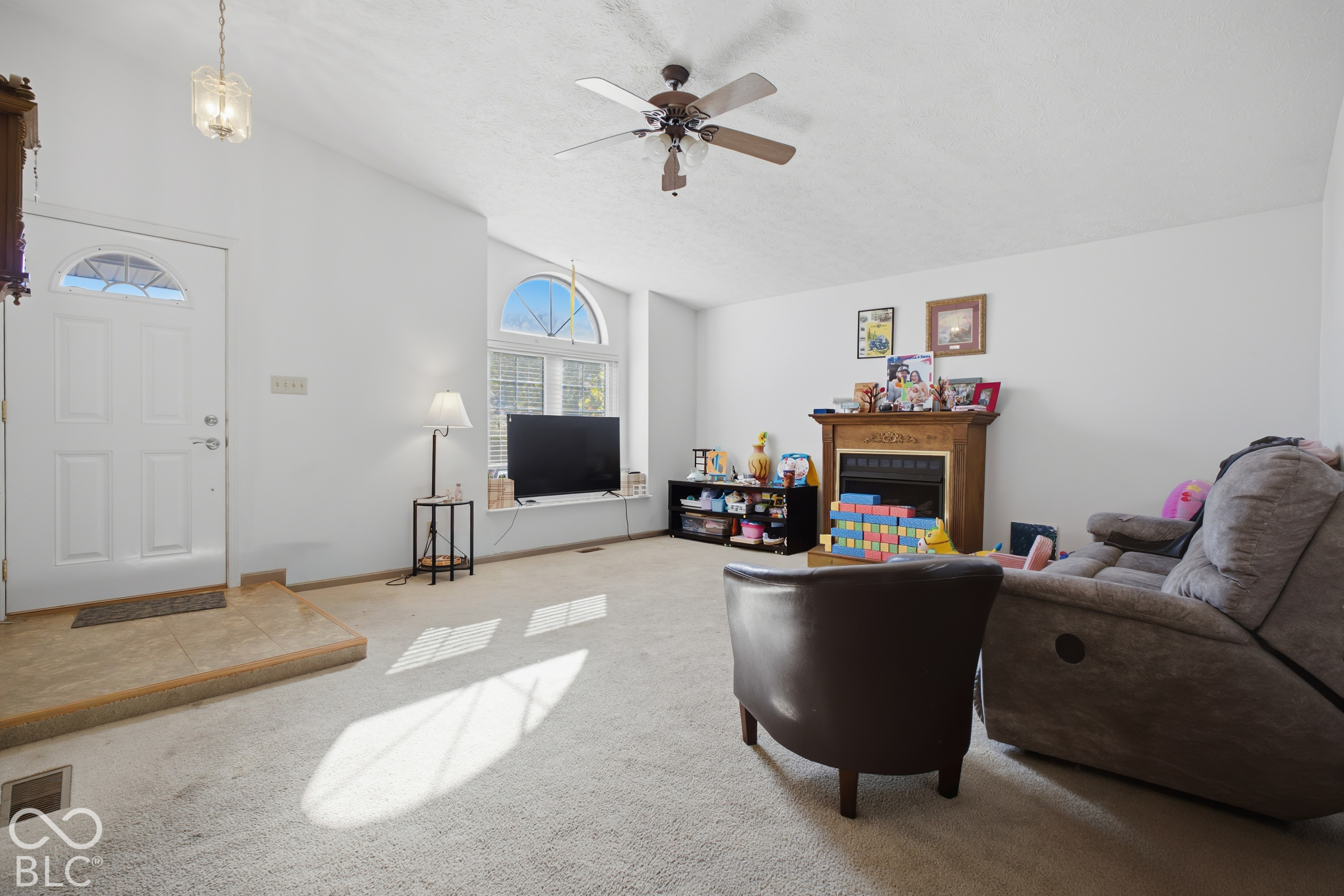 1500 Wrenwood Drive, Columbus, IN, 47201 photo 5 of 24