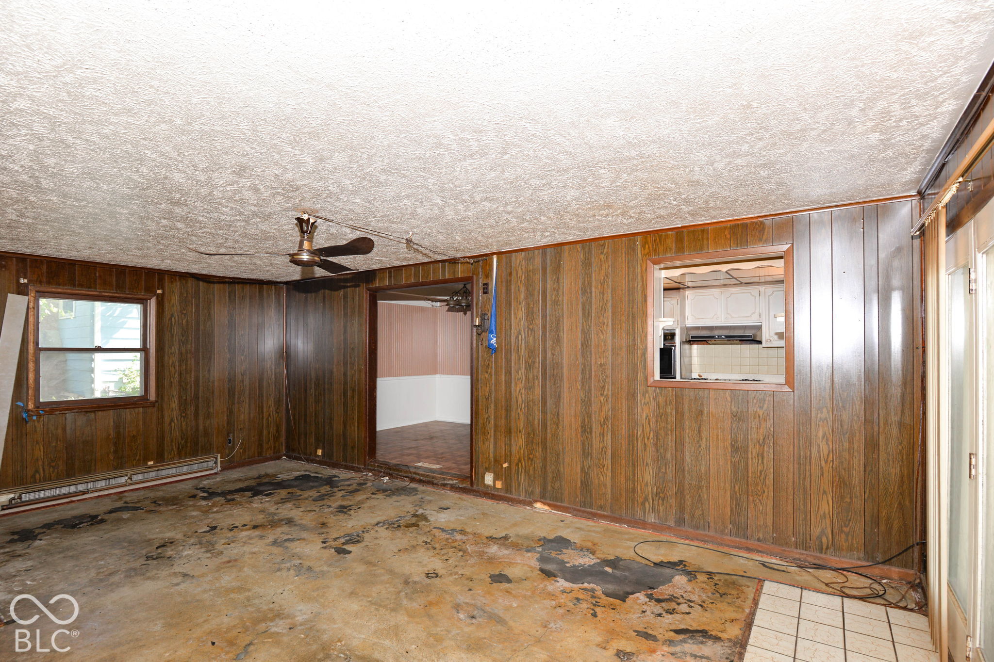 10206 Lawnhaven Drive, Indianapolis, IN, 46229 photo 5 of 38