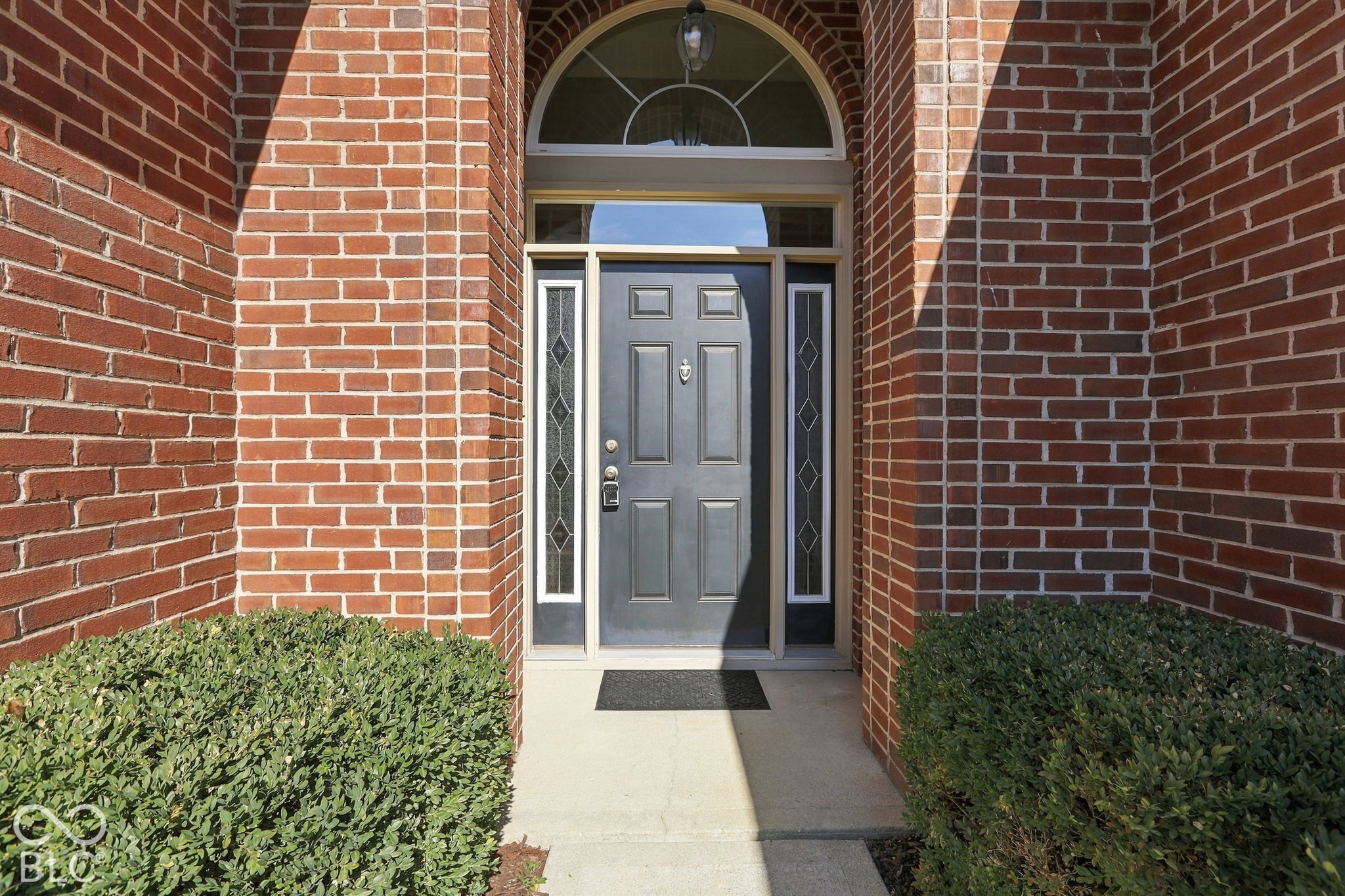 11182 Beardsley Way, Fishers, IN, 46038 photo 5 of 77