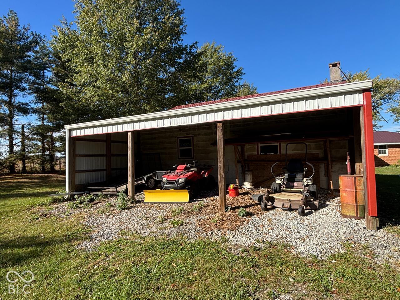 3310 S 1000 W, Anderson, IN, 46012 photo 5 of 33