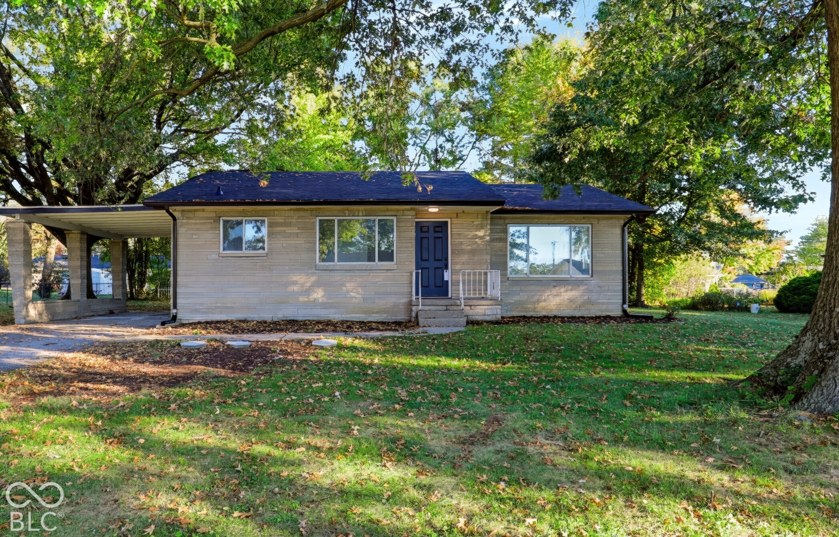 4062 W Broadway Avenue, Bloomington, IN, 47404 photo 5 of 34