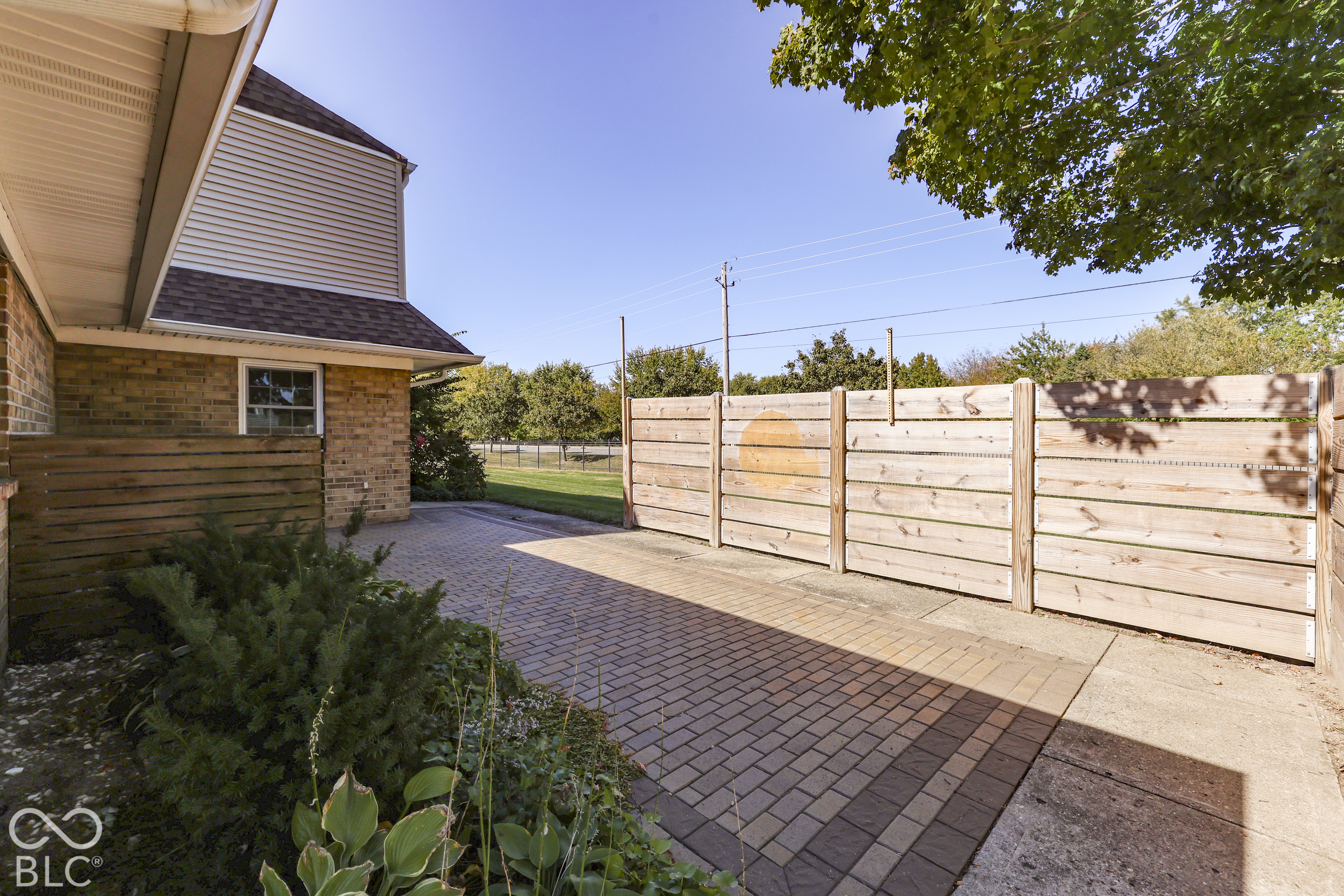 3412 Winchester Drive, Indianapolis, IN, 46227 photo 5 of 43