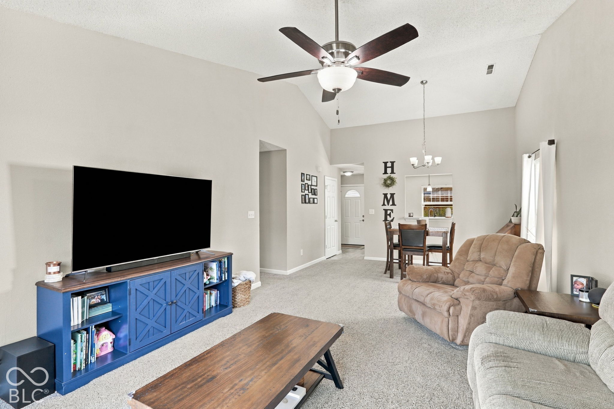 5914 Woodcote Drive, Indianapolis, IN, 46221 photo 5 of 30