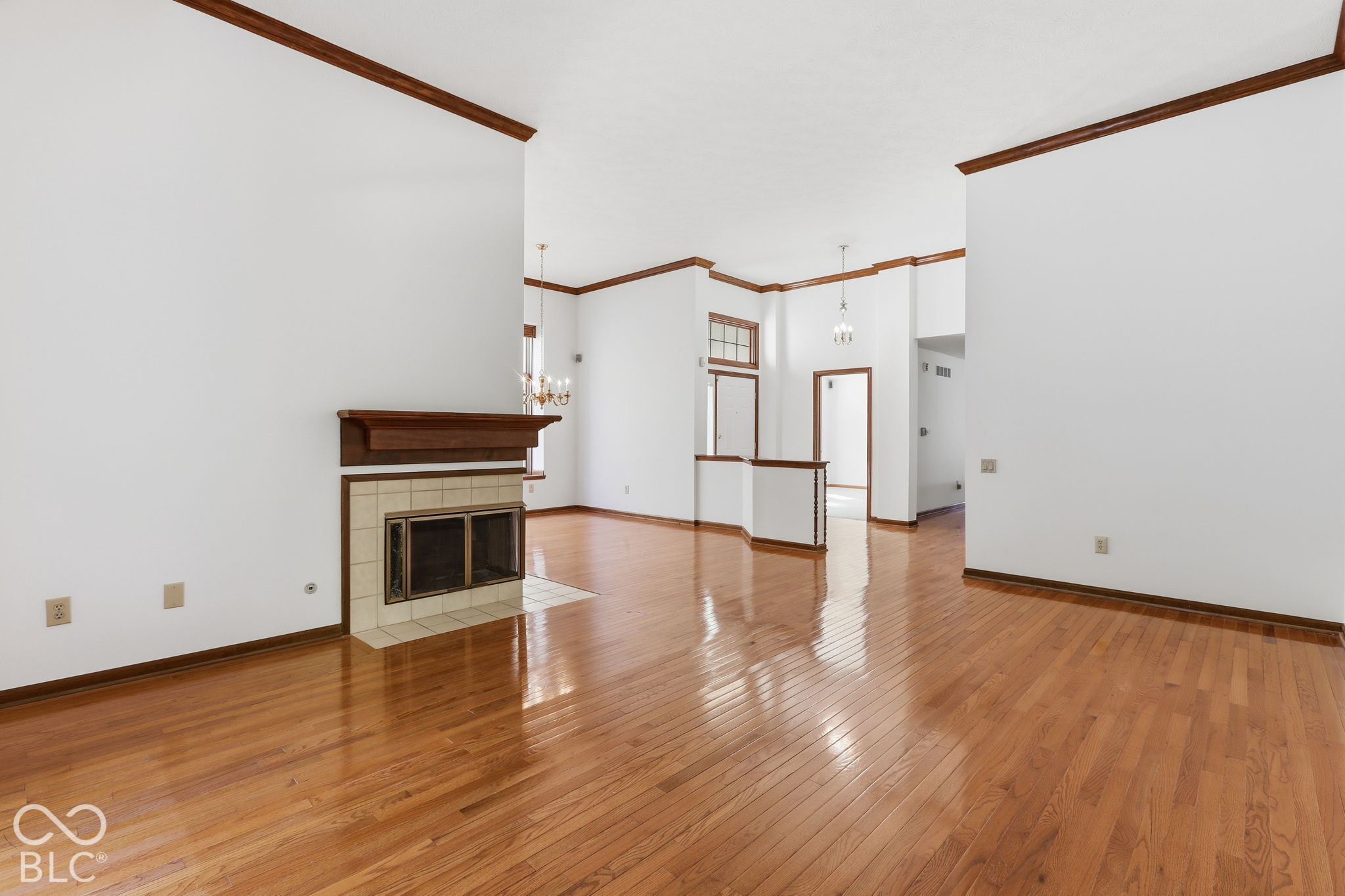 12021 Waterford Lane, Carmel, IN, 46033 photo 5 of 53
