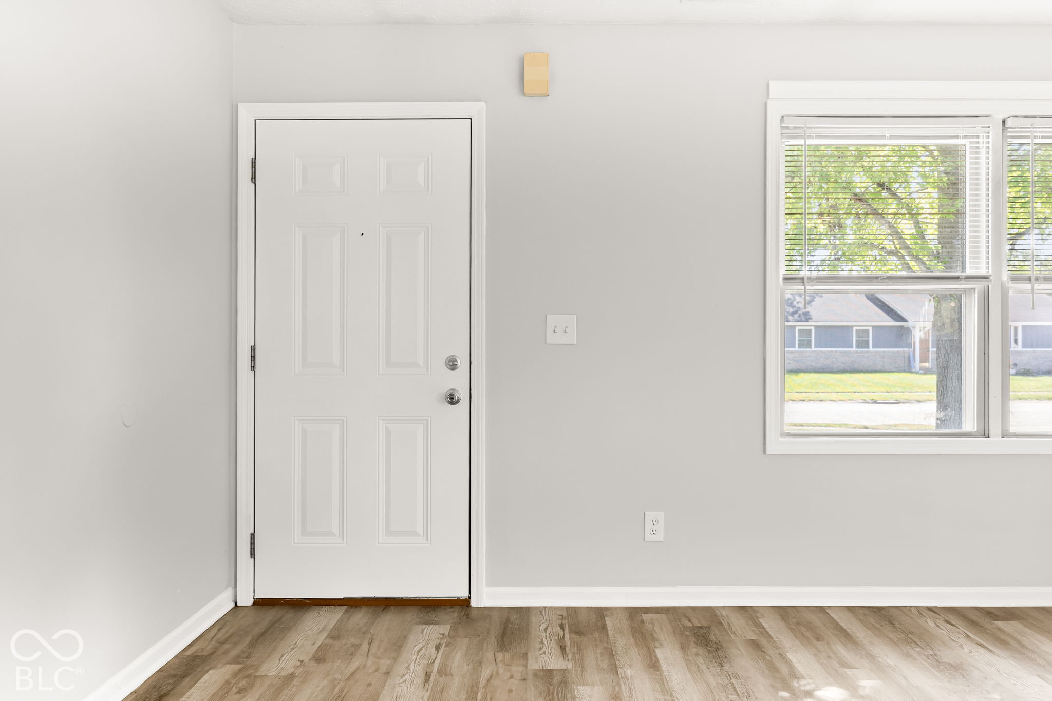 1006 Greenbrook Drive, Greenfield, IN, 46140 photo 5 of 30