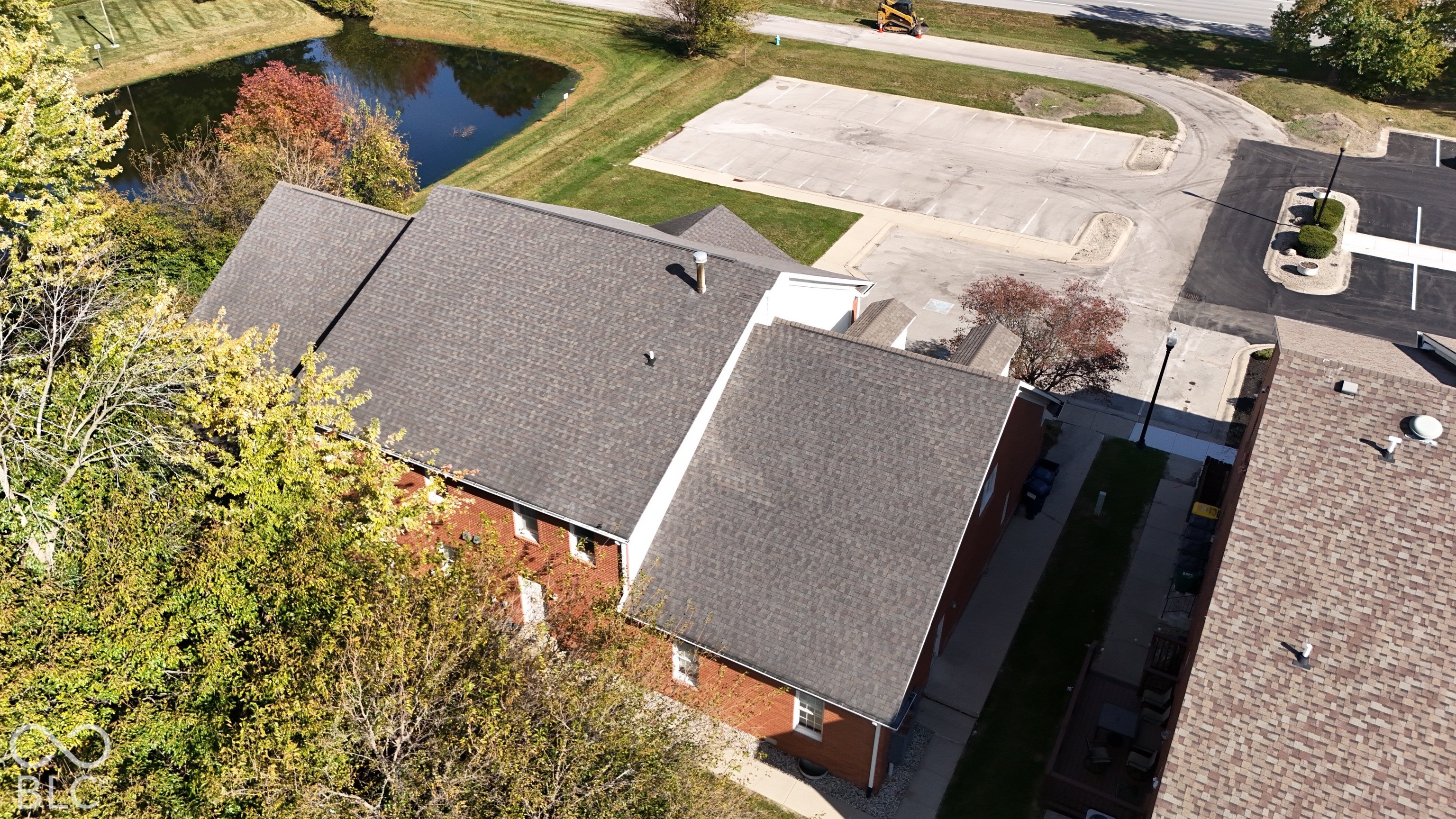 8722 N Meridian Street, Indianapolis, IN, 46260 photo 5 of 47