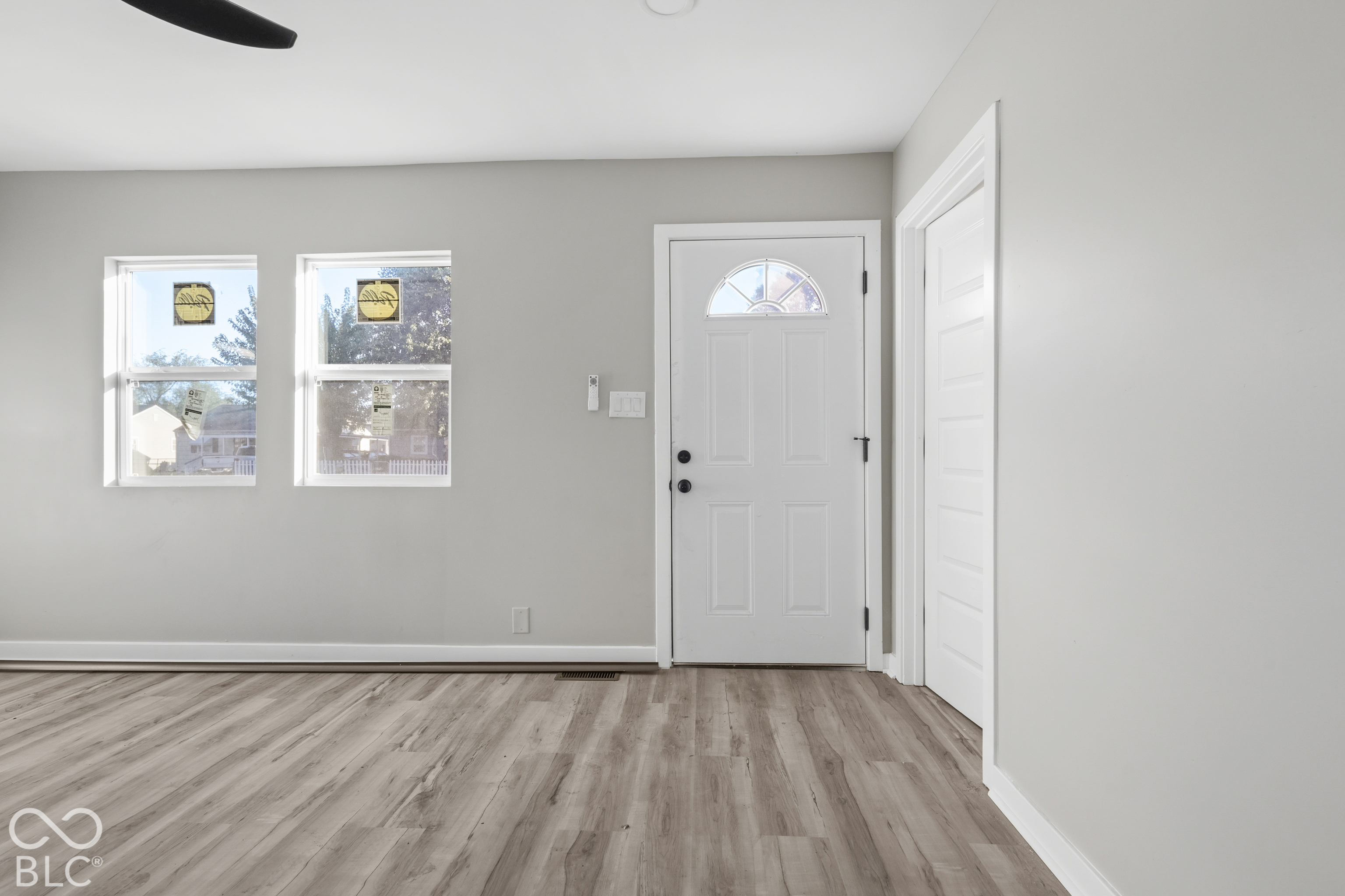 2438 N Goodlet Avenue, Indianapolis, IN, 46222 photo 5 of 33