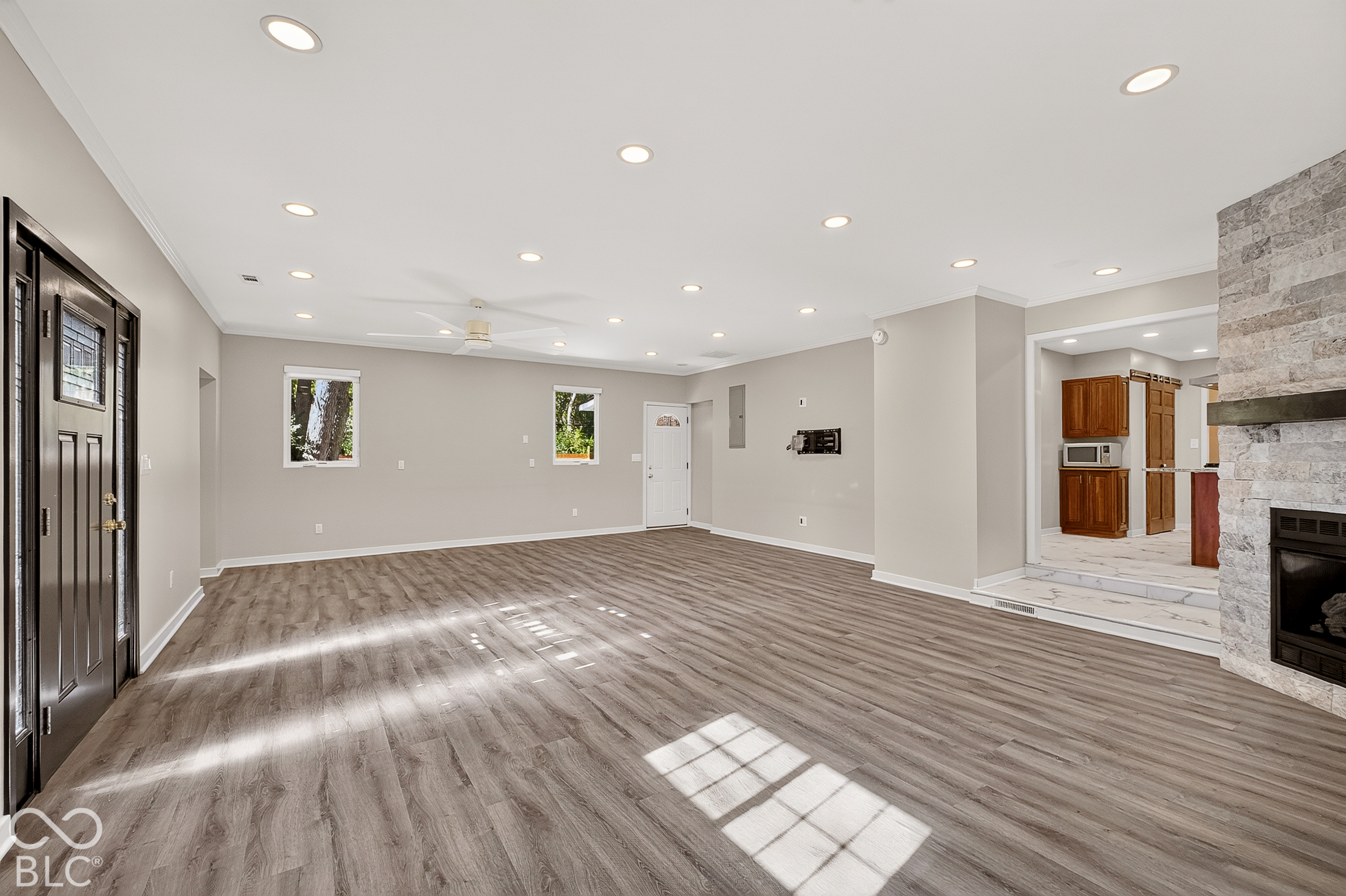 9306 Broadway Street, Indianapolis, IN, 46240 photo 5 of 36