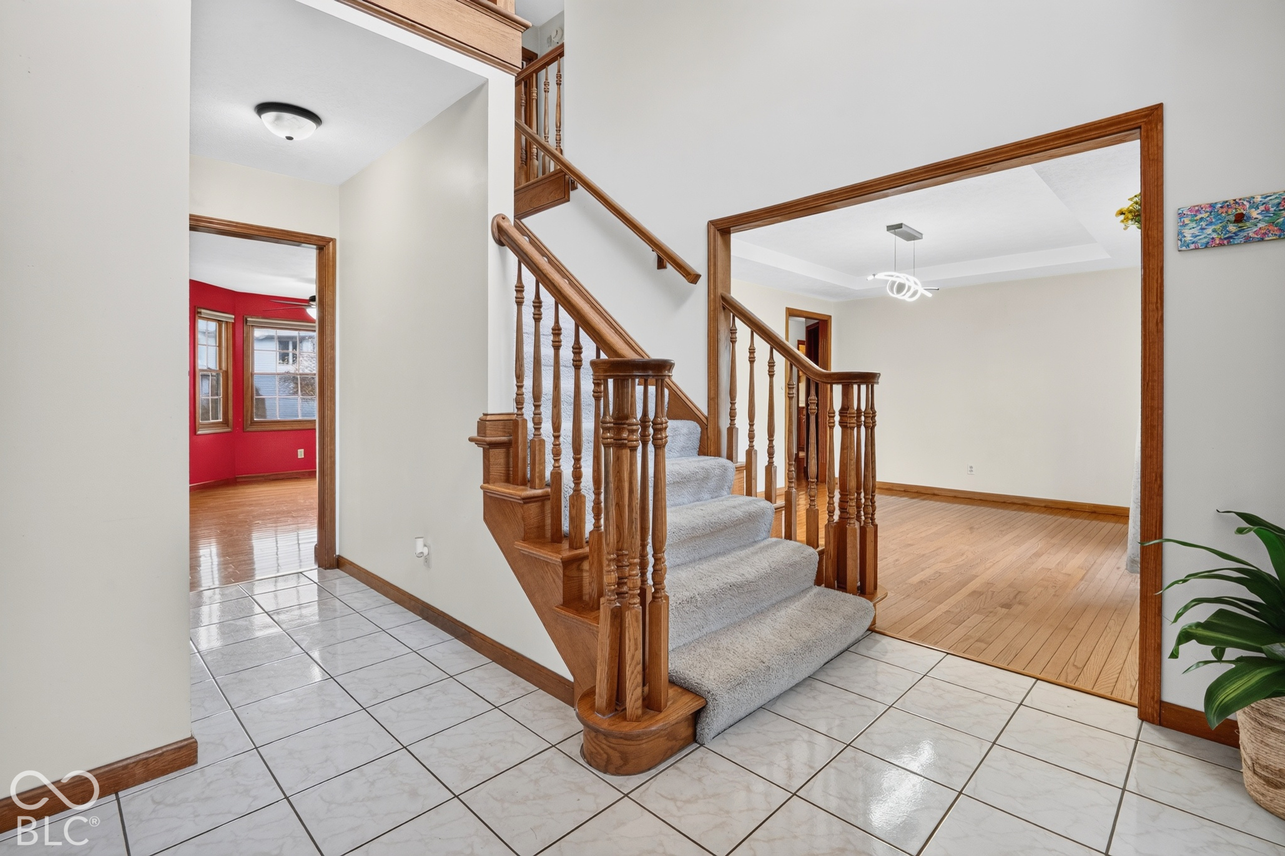 1424 Blackhawk Drive, Columbus, IN, 47201 photo 5 of 61