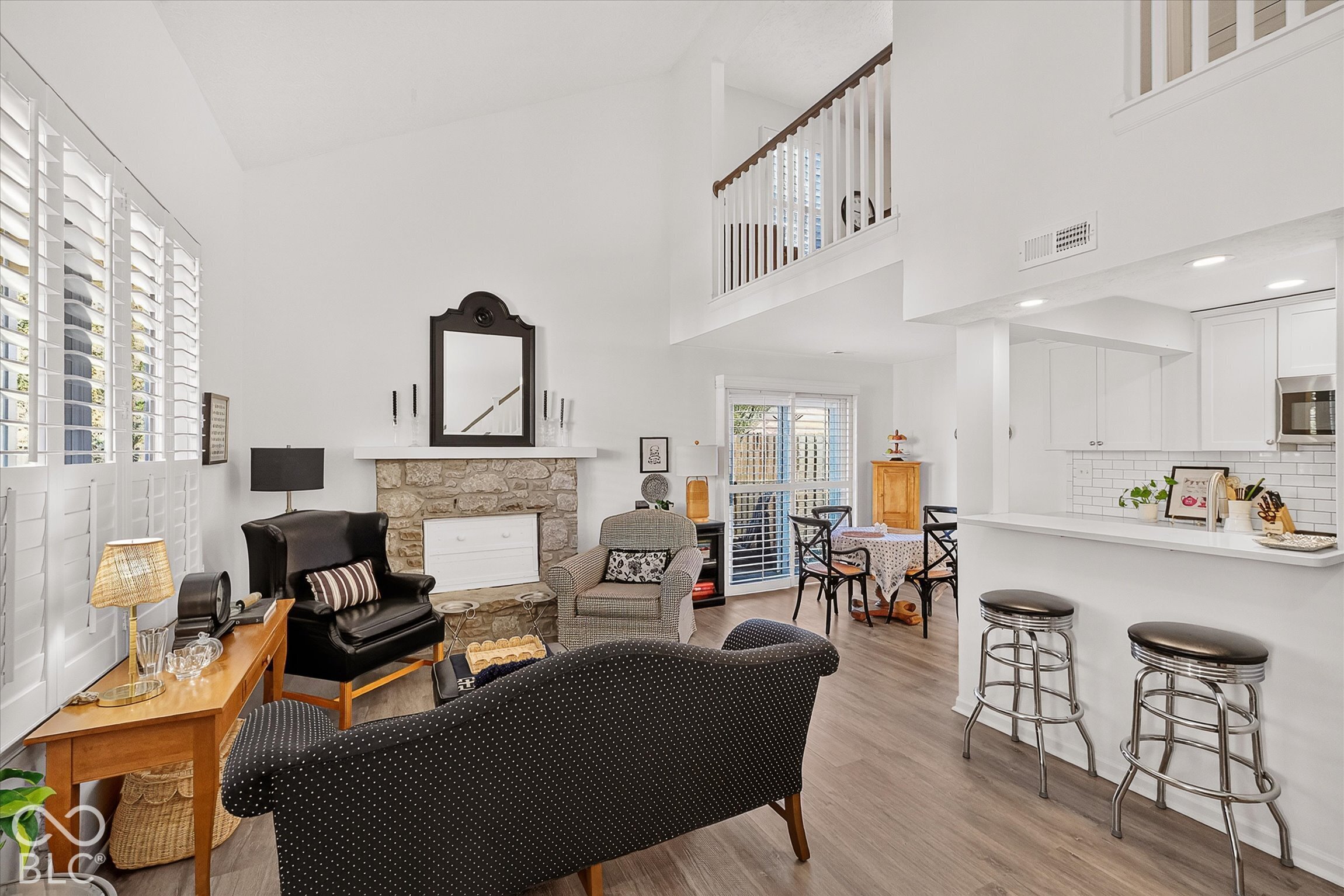 2509 Chaseway Court, Indianapolis, IN, 46268 photo 5 of 28