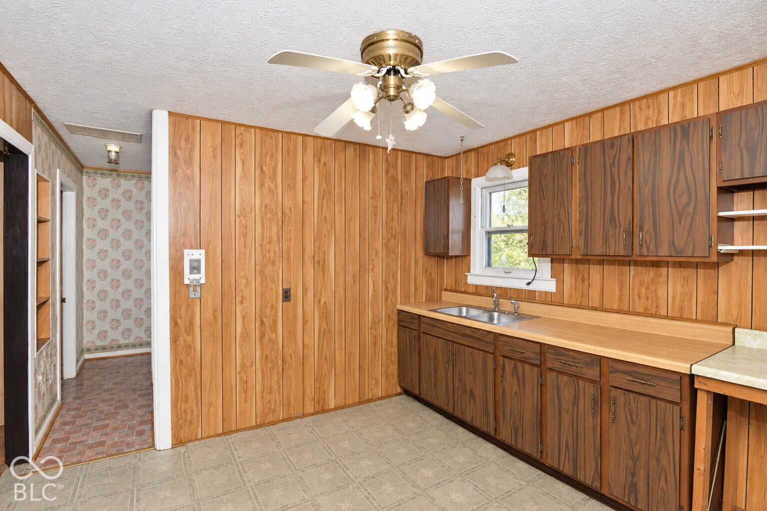 1462 Standish Avenue, Indianapolis, IN, 46227 photo 5 of 23