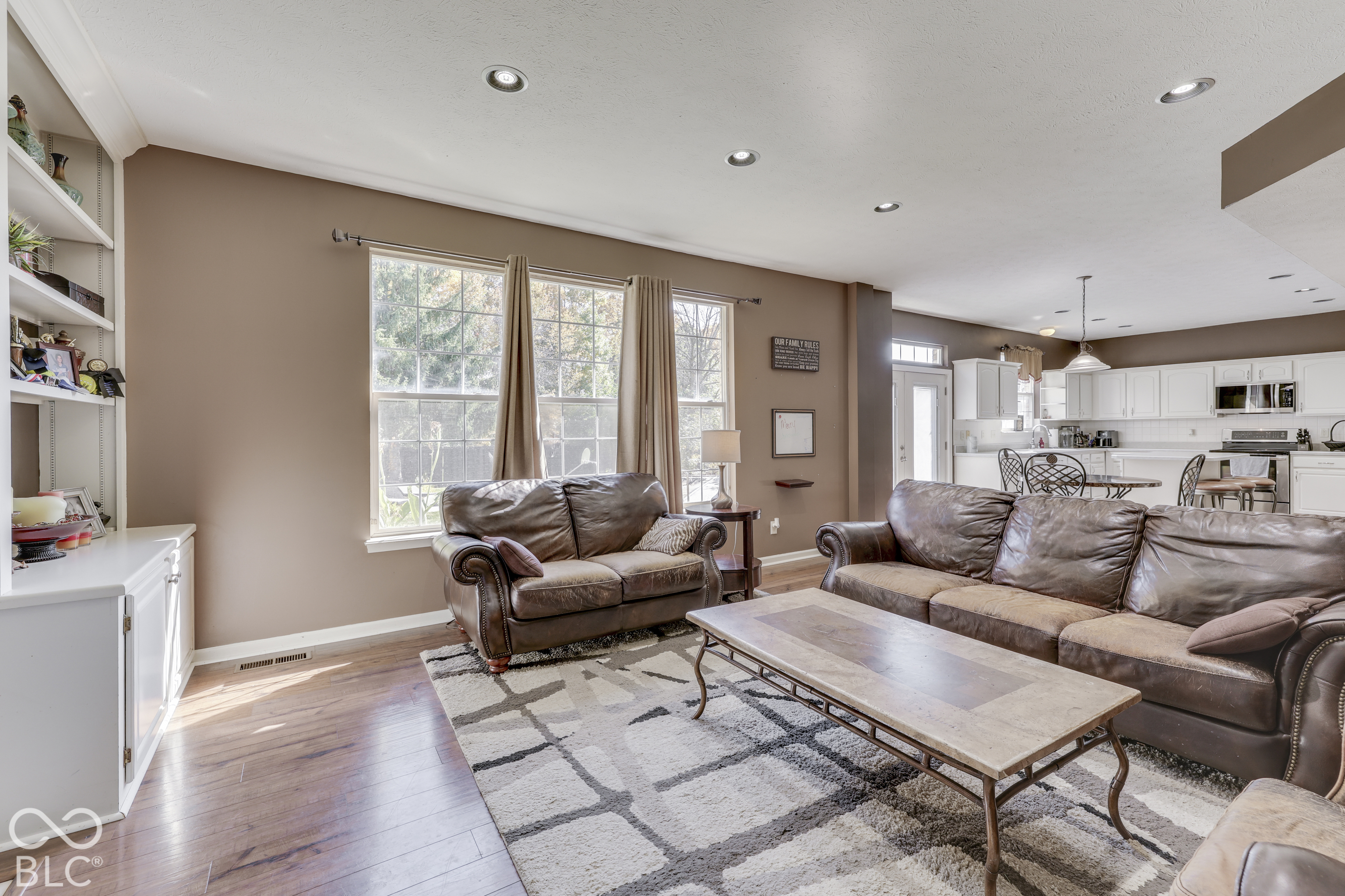 7221 Sycamore Run Drive, Indianapolis, IN, 46237 photo 5 of 71