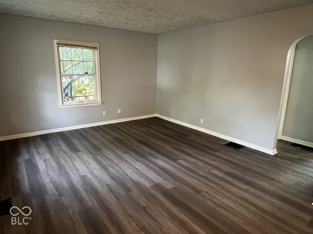1907 Sharon Avenue, Indianapolis, IN, 46222 photo 5 of 21