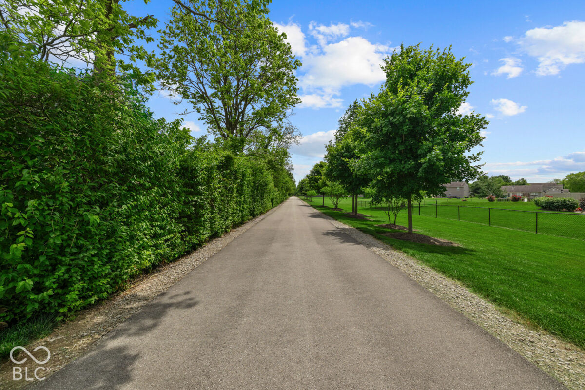 9879 Glad Grist Drive, McCordsville, IN, 46055 photo 5 of 5