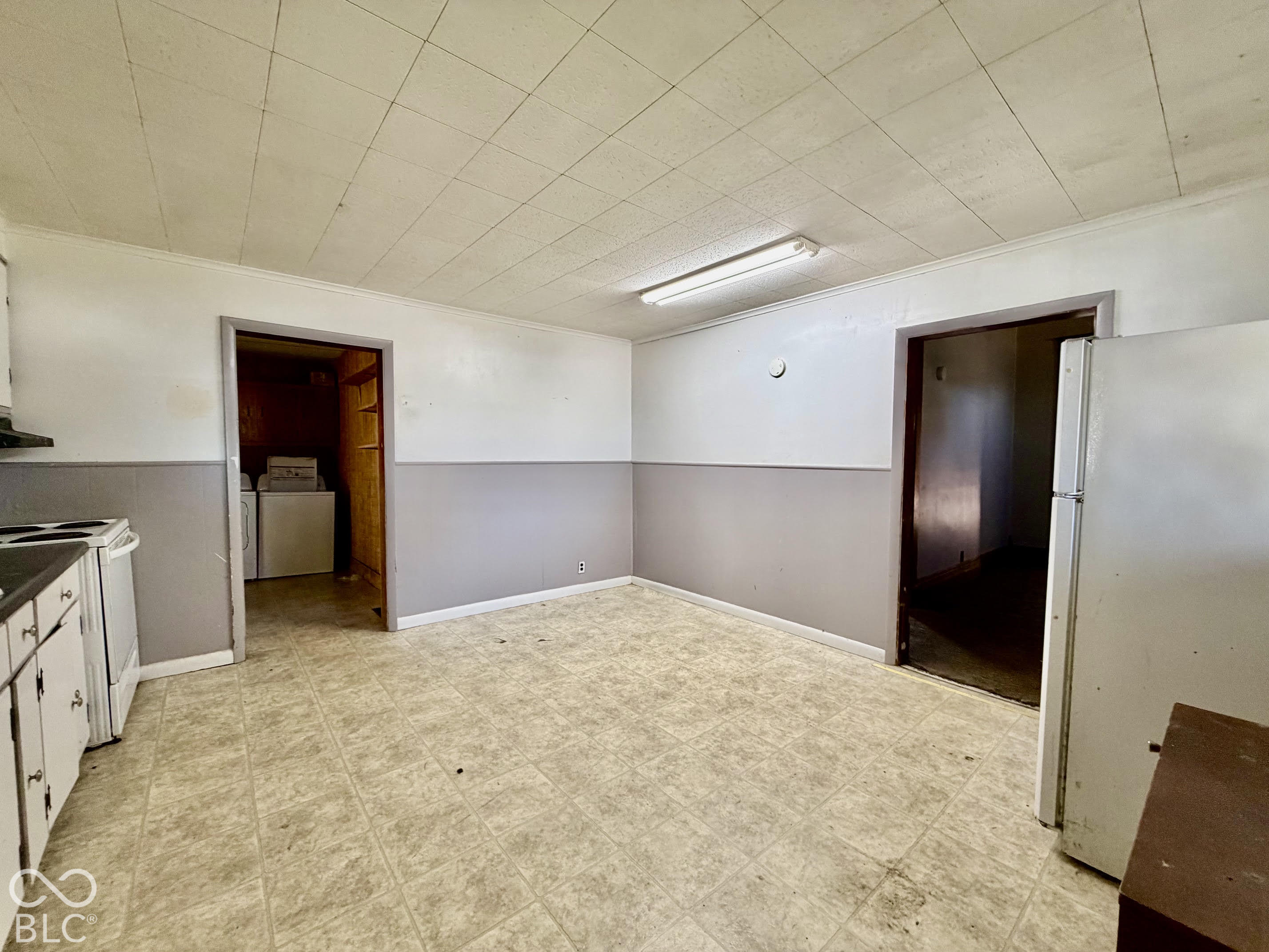 904 S Franklin Street, Brazil, IN, 47834 photo 5 of 11