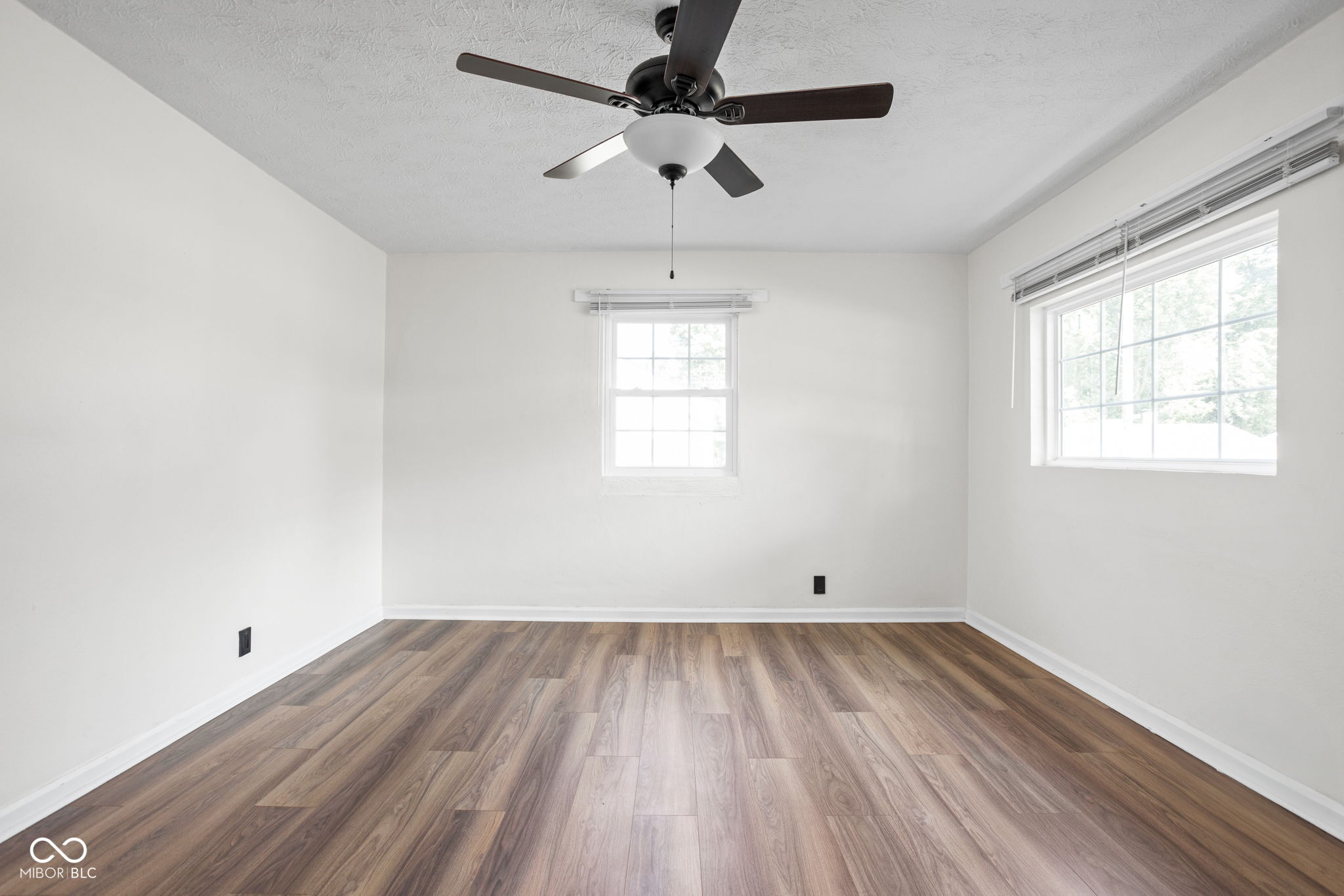 4502 Evanston Avenue, Indianapolis, IN, 46205 photo 5 of 23