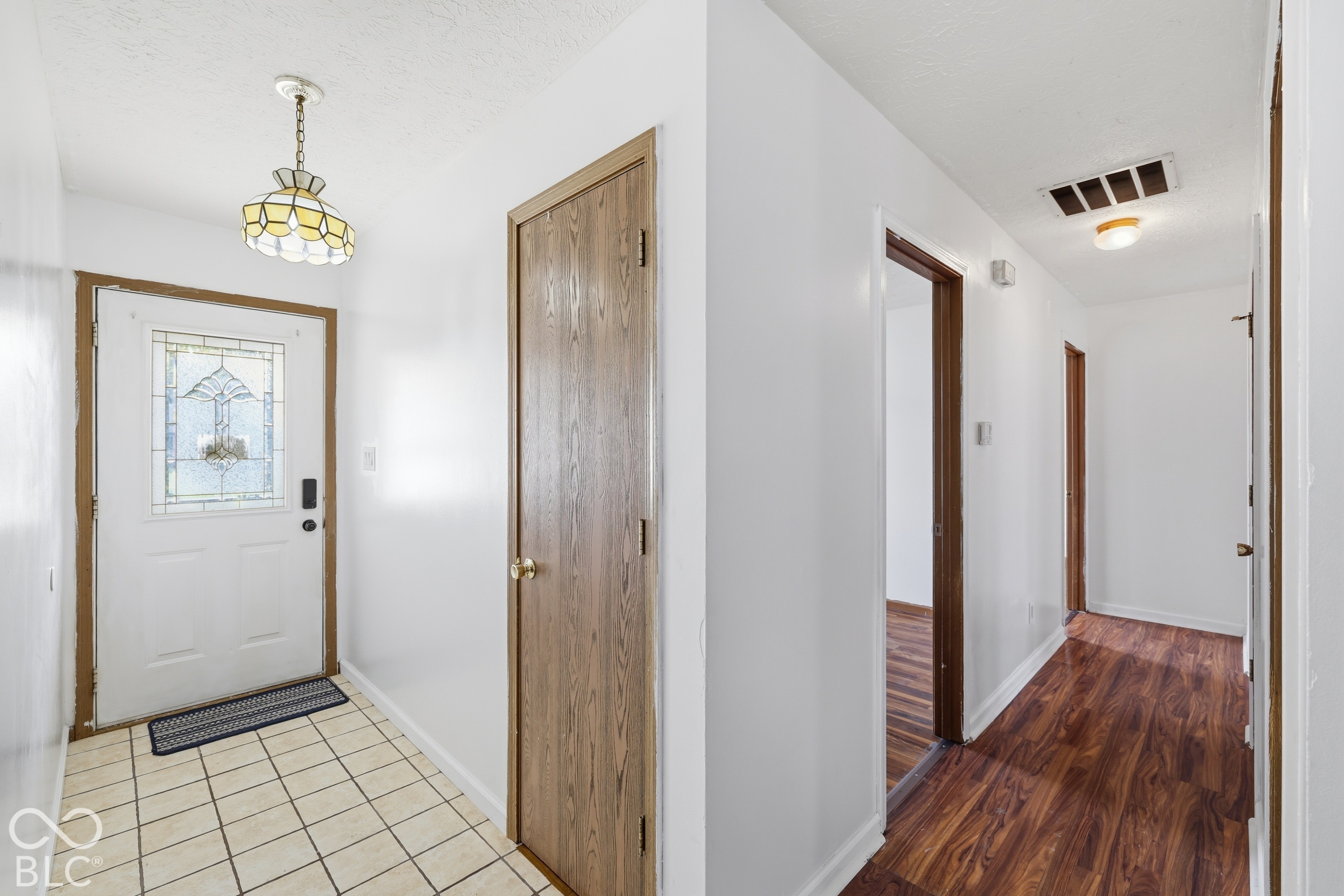 8220 Parsley Lane, Indianapolis, IN, 46237 photo 5 of 23
