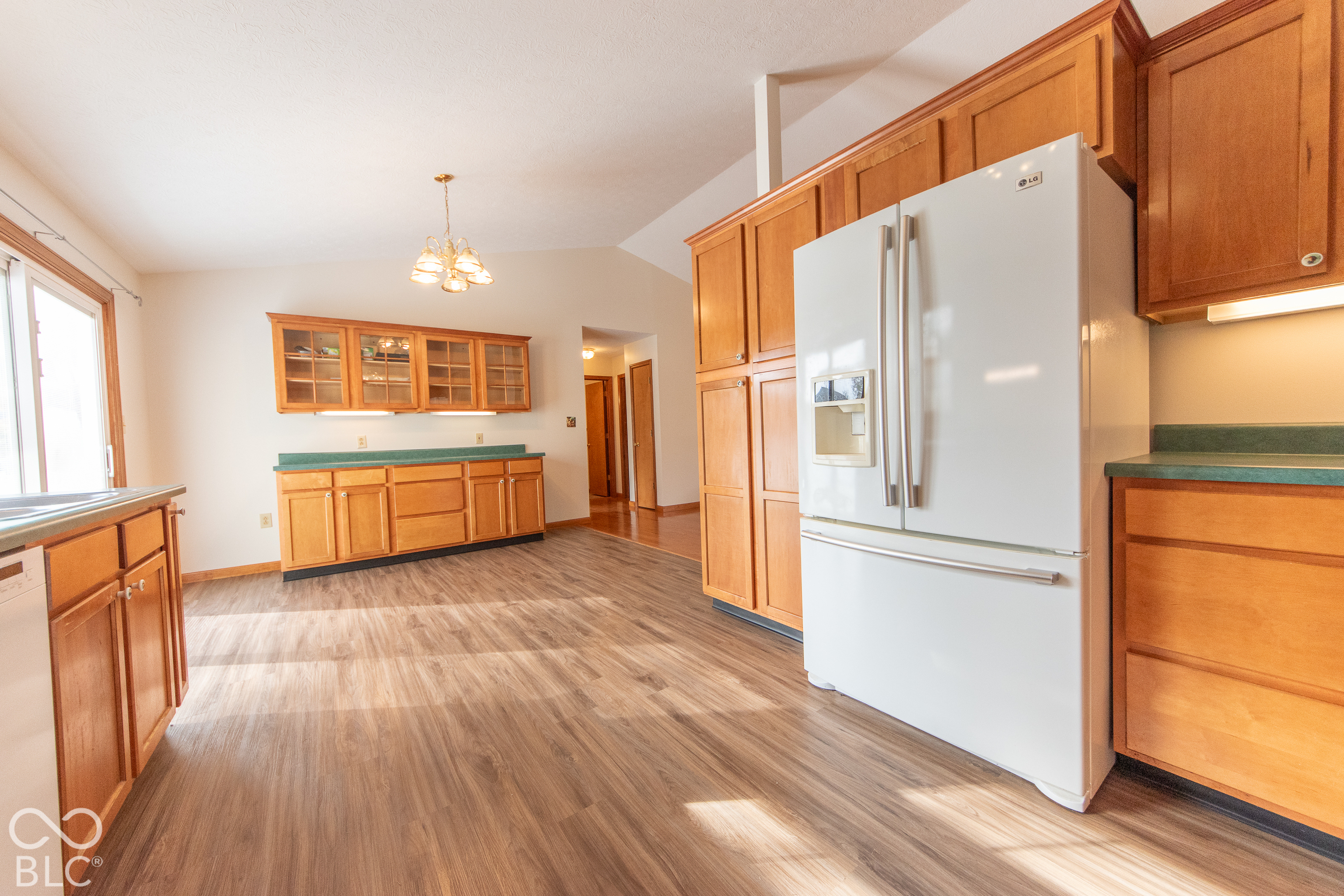1607 Liberty Way, Hope, IN, 47246 photo 5 of 24