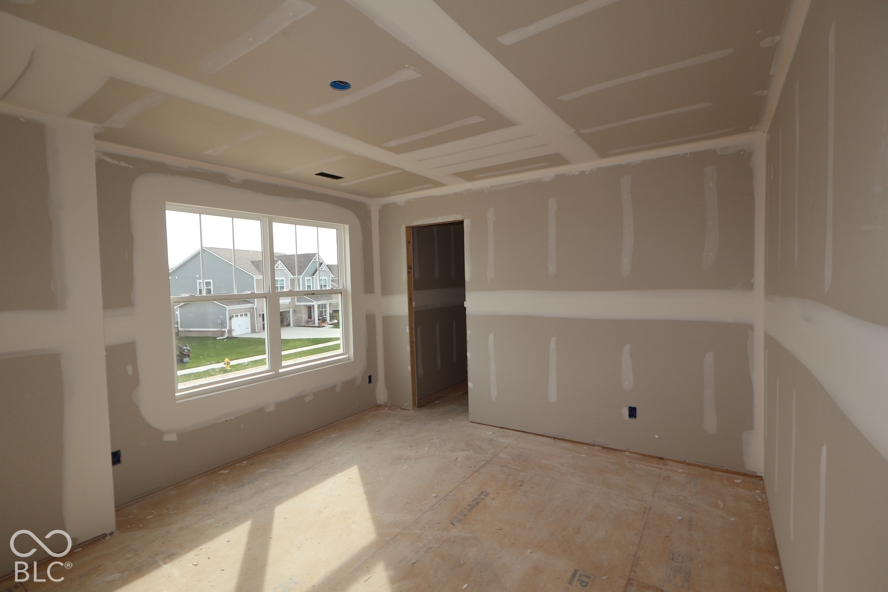 4262 Hayden Valley Drive, Bargersville, IN, 46106 photo 5 of 8