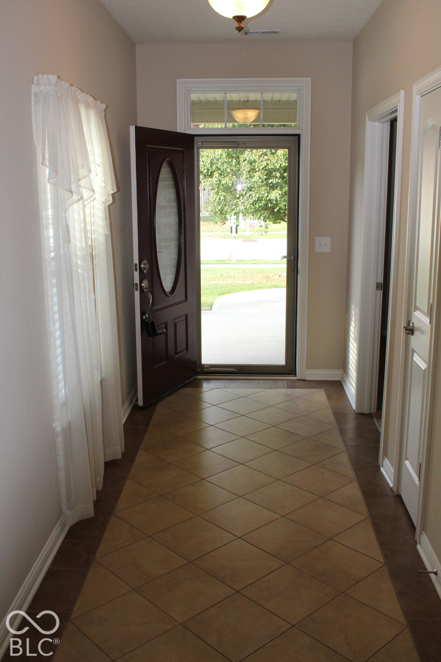 5561 Lipizzan Lane, Plainfield, IN, 46168 photo 5 of 20